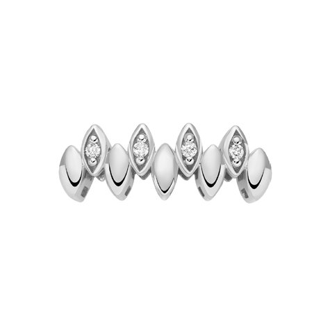 Scratch in White Gold And Diamonds